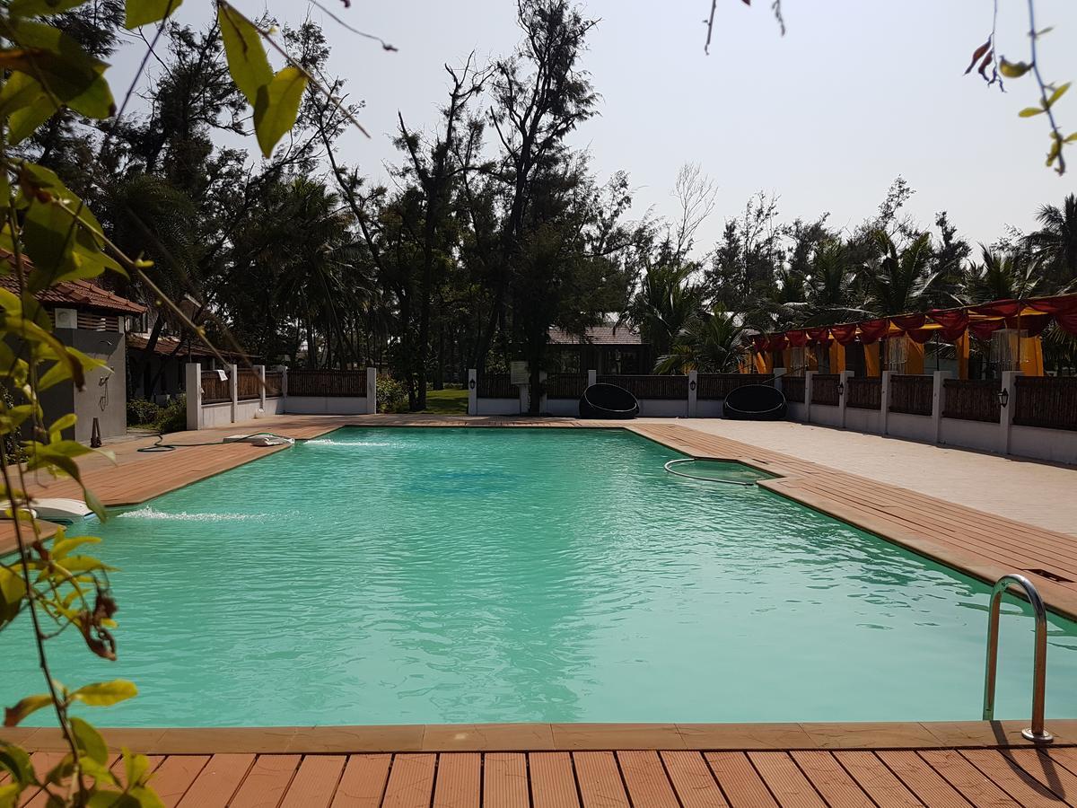 Vgp Golden Beach Resort Ченай Екстериор снимка